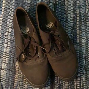 All Black Lo Pro Vans